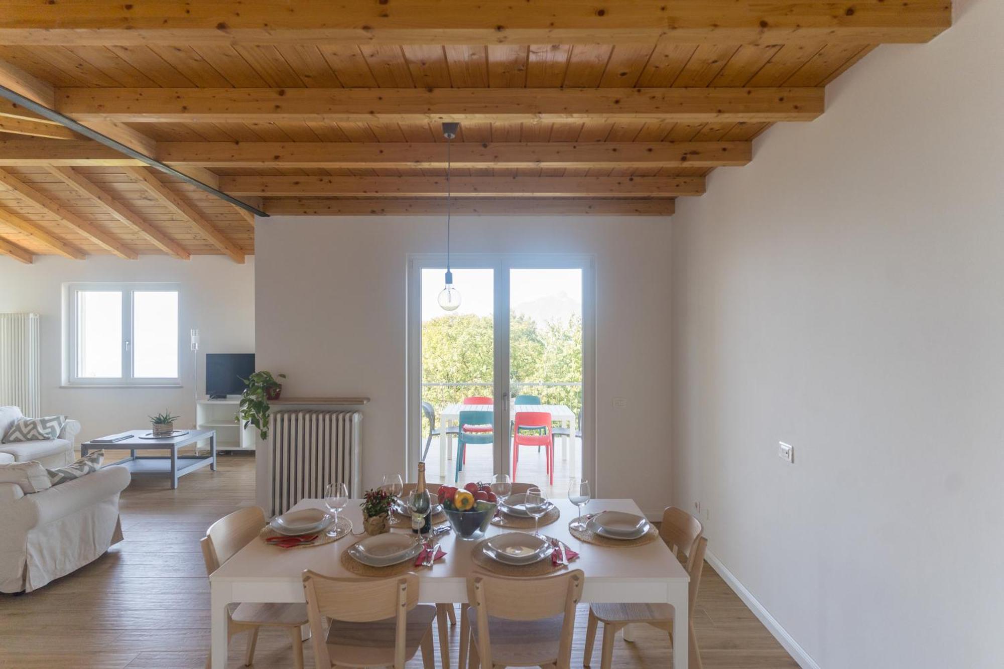 Garda Panorama With Garden & Bbq San Zeno di Montagna