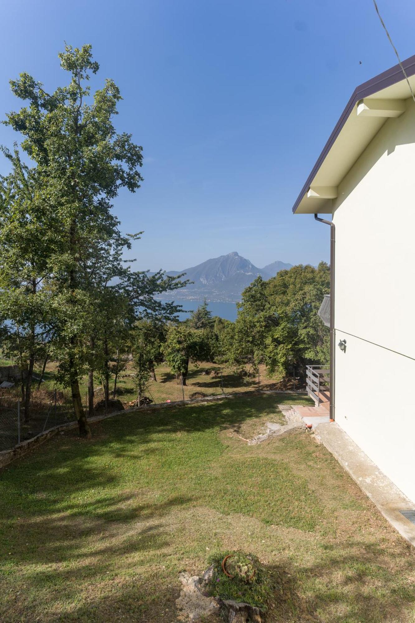 Garda Panorama With Garden & Bbq * San Zeno di Montagna