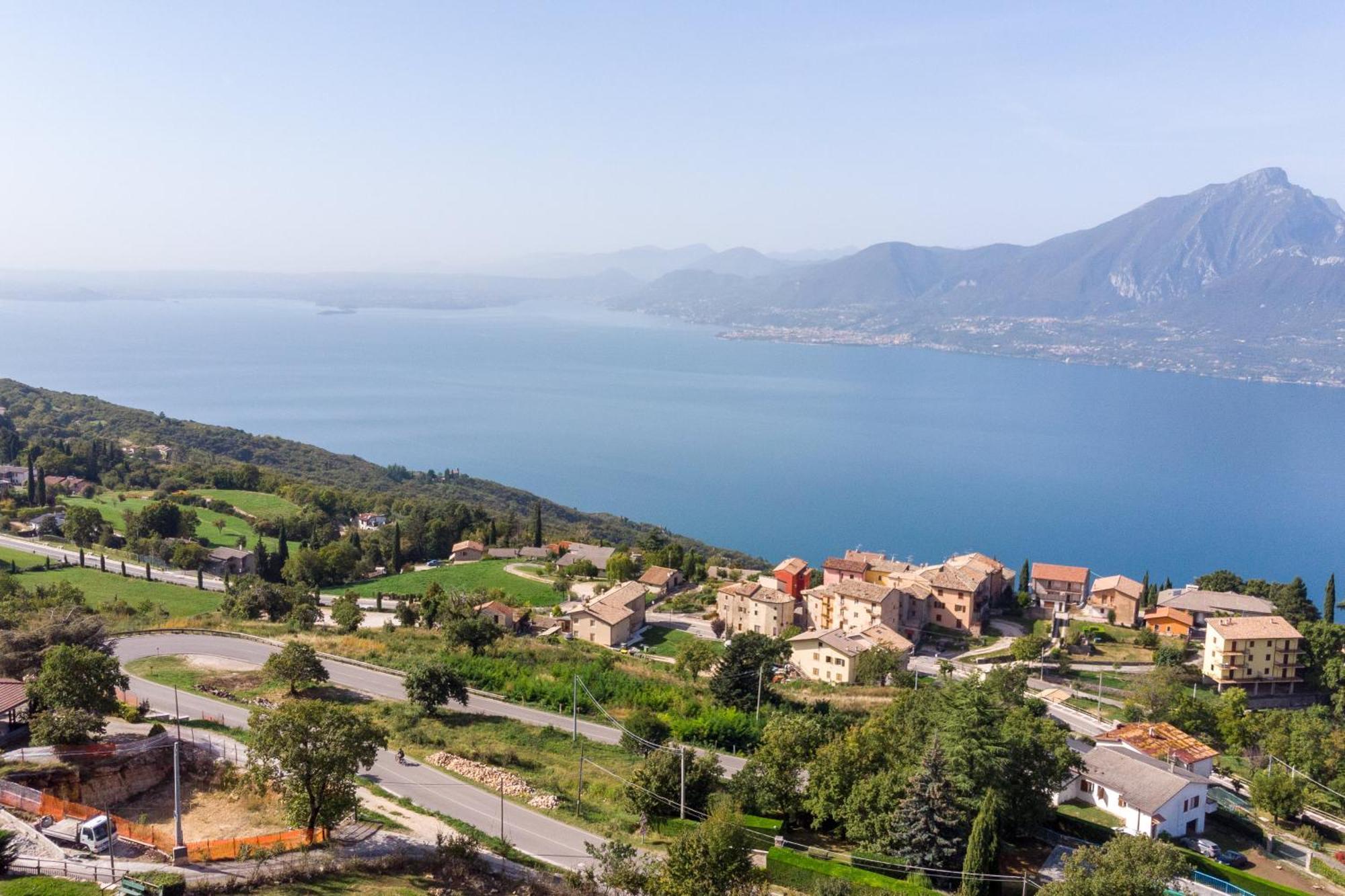 Garda Panorama With Garden & Bbq *